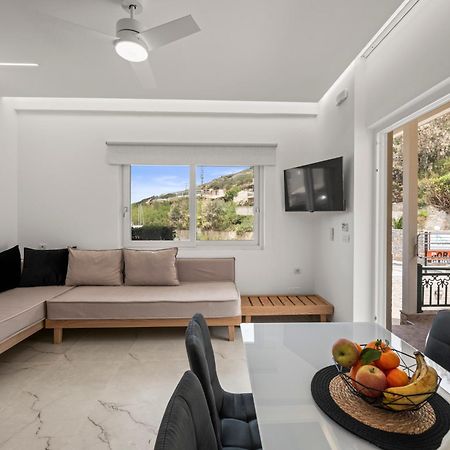 Dora Apartments Agia Pelagia Dış mekan fotoğraf